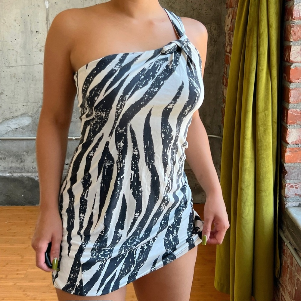women’s diane von furstenberg silk zebra dress